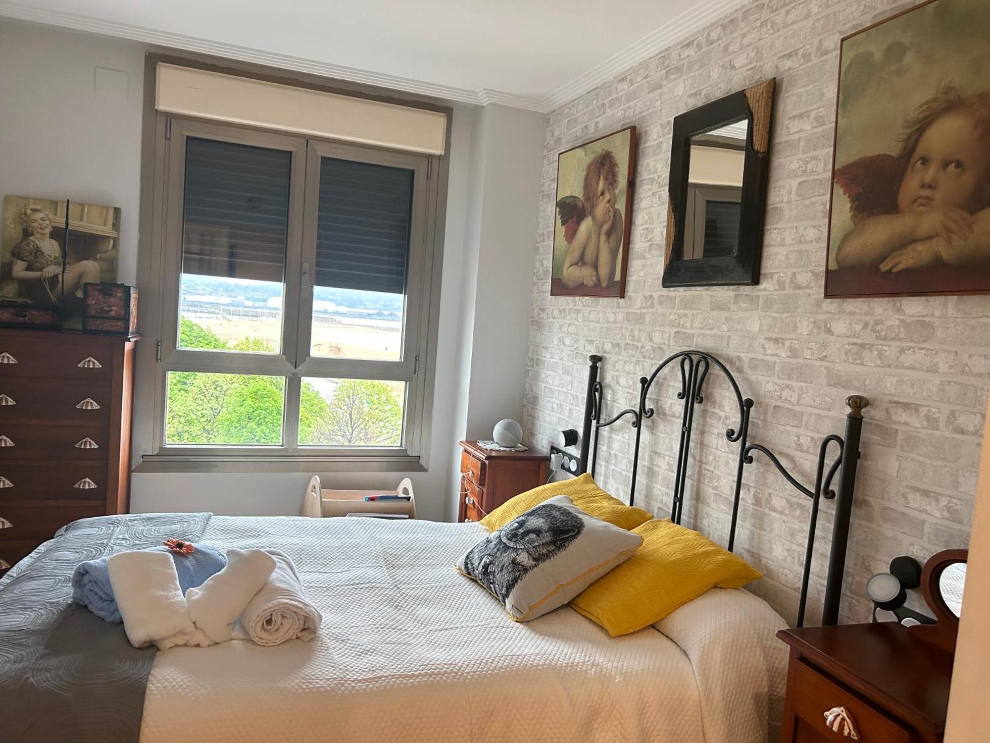 Residencial Playa Poniente 66 De Gijon Apartment Luaran gambar